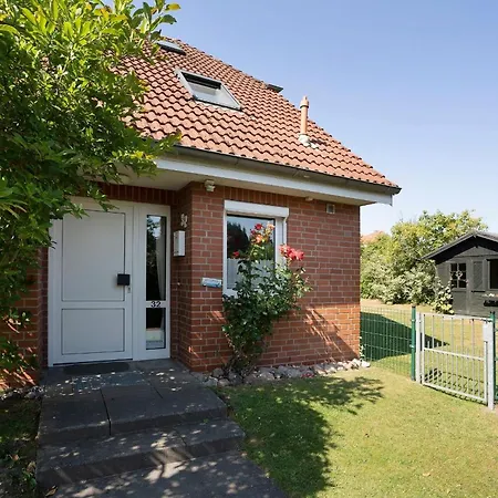 Ferienwohnpark Amselweg Kamphans 32 *